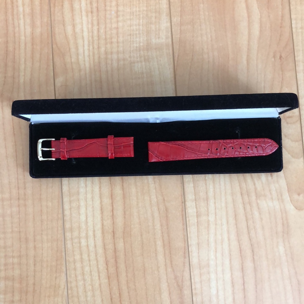 ❤️3/$29 NWOT 🍒 red speidel watch straps